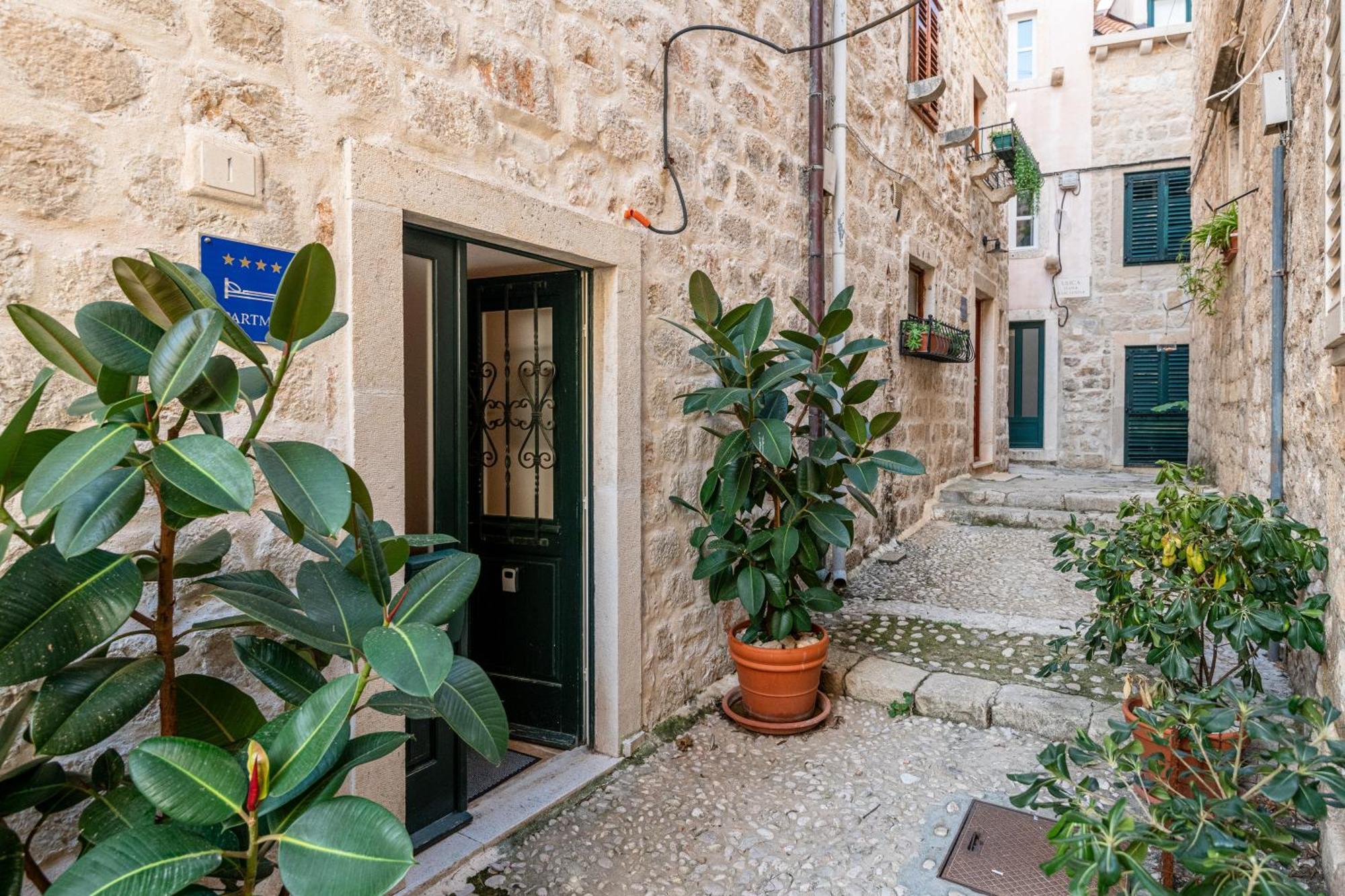 Villa Mirabilis, Stunning Superior Villa, Dubrovnik Old Town Eksteriør billede